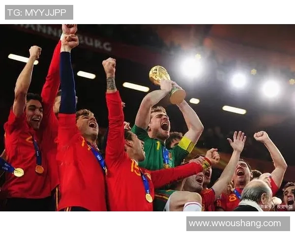 足球战术评比揭晓北京足球队荣获第三名展现强大实力与潜力 足球战术评比揭晓北京足球队荣获第三名展现强大实力与潜力