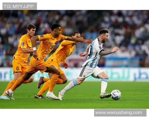 足球明星精彩瞬间高清步伐展示让你感受运动的魅力与激情 足球明星精彩瞬间高清步伐展示让你感受运动的魅力与激情